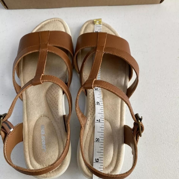 New Lands End Women's 7.5M Lightweight Comfort Sandals Shoes Brown Cognac - Picture 3 of 10